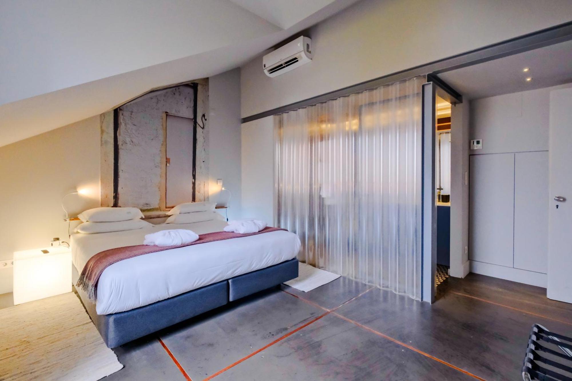Chiado Arty Flats Aparthotel ลิสบอน ภายนอก รูปภาพ