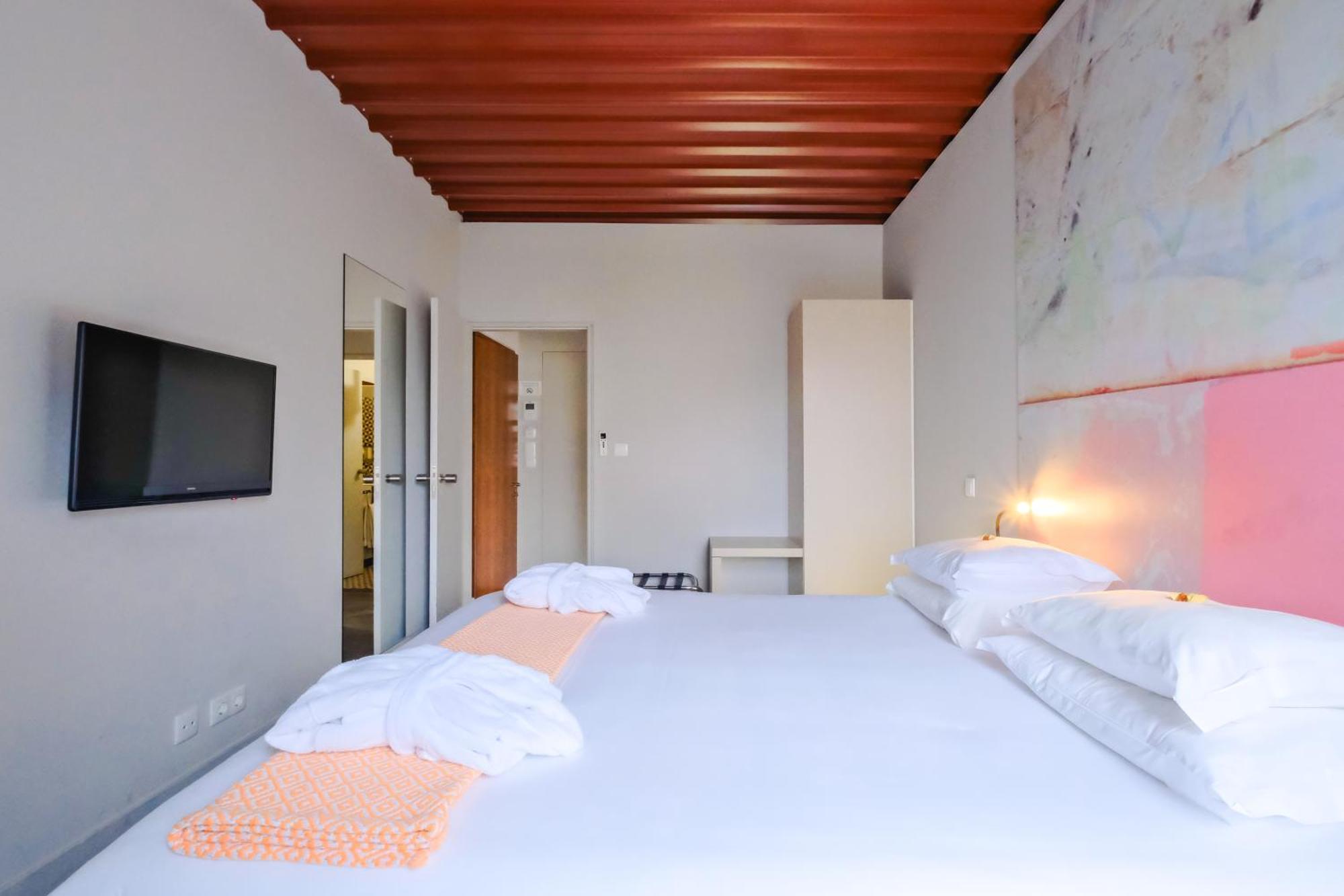 Chiado Arty Flats Aparthotel ลิสบอน ภายนอก รูปภาพ