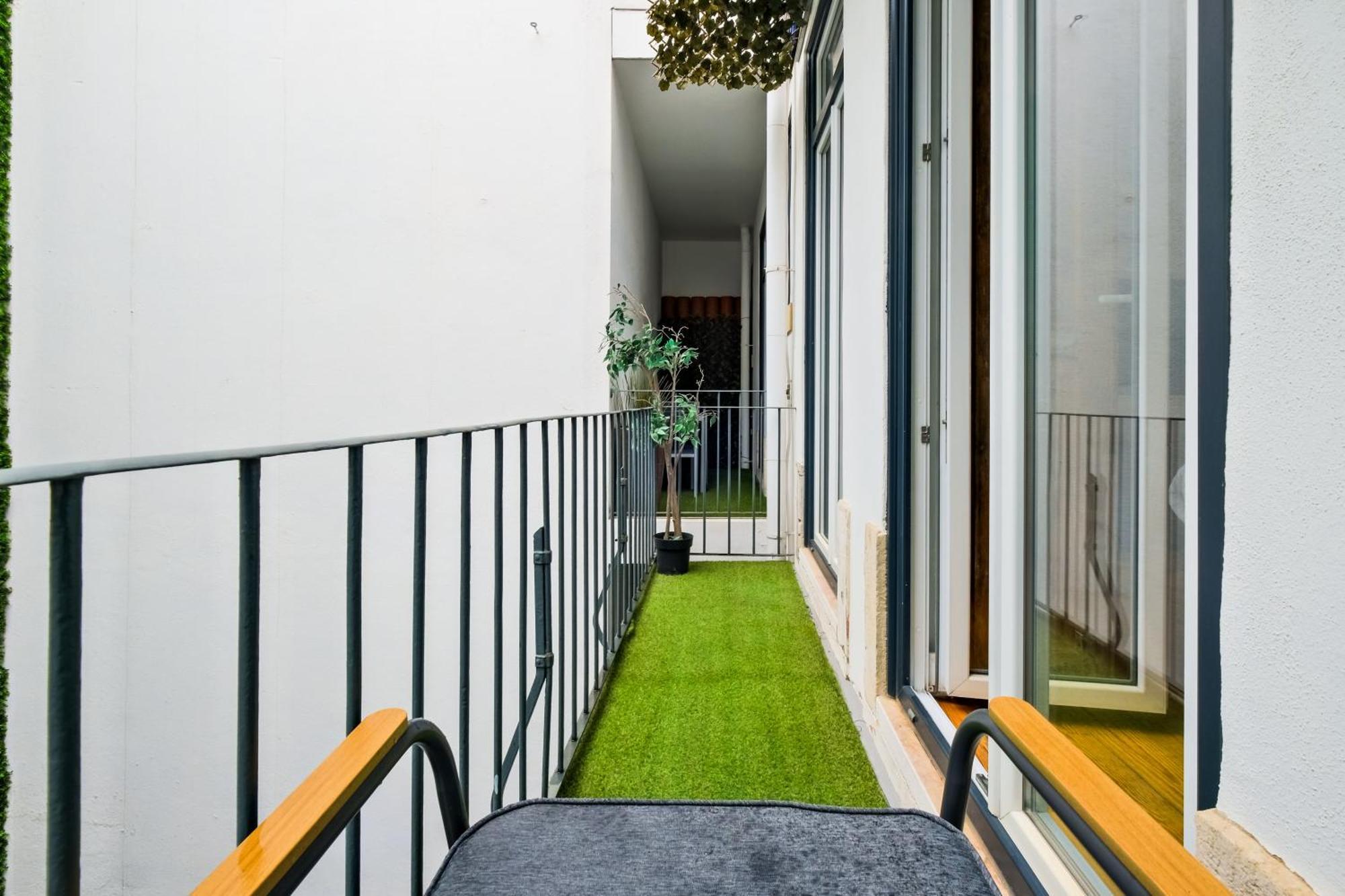 Chiado Arty Flats Aparthotel ลิสบอน ภายนอก รูปภาพ