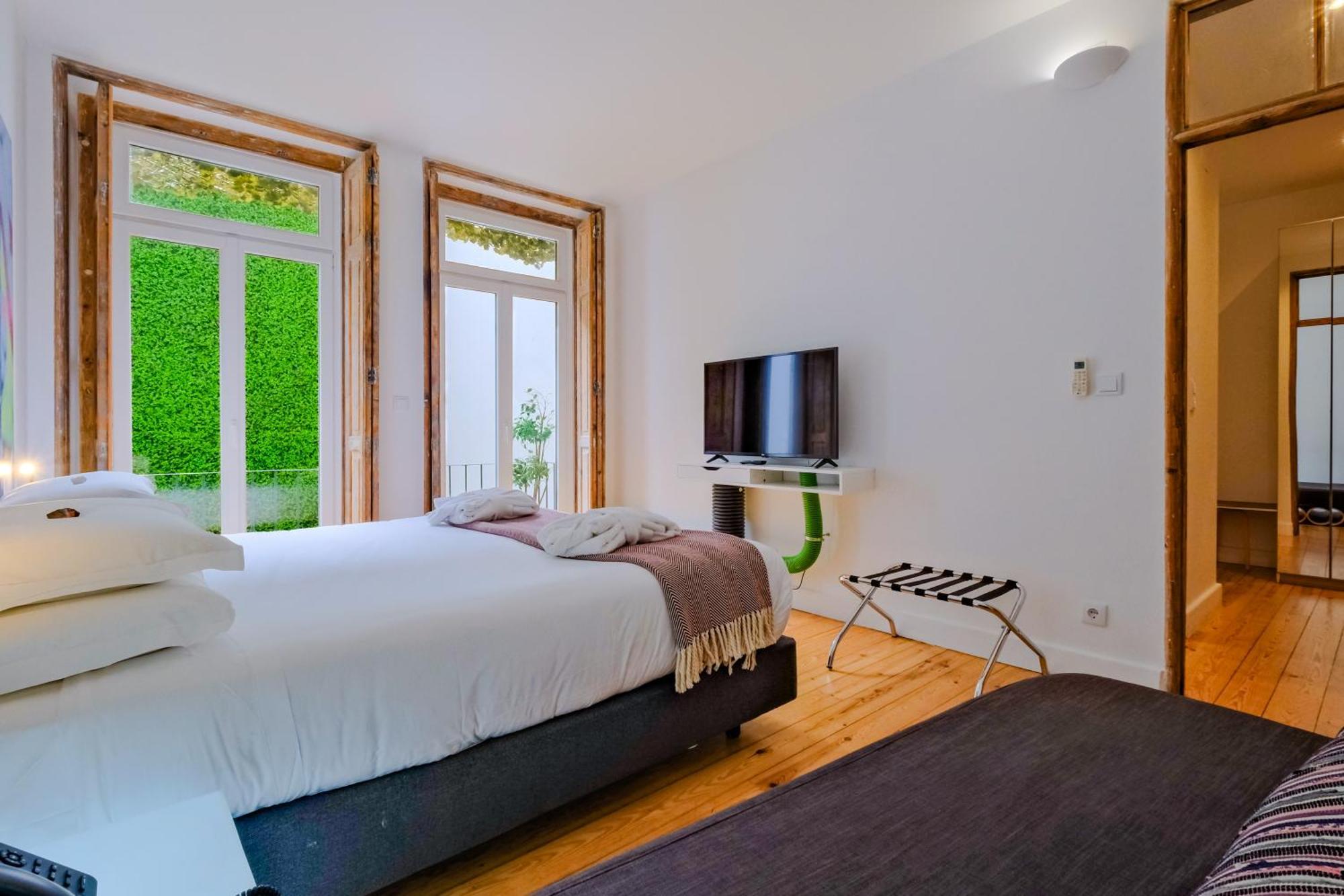 Chiado Arty Flats Aparthotel ลิสบอน ภายนอก รูปภาพ