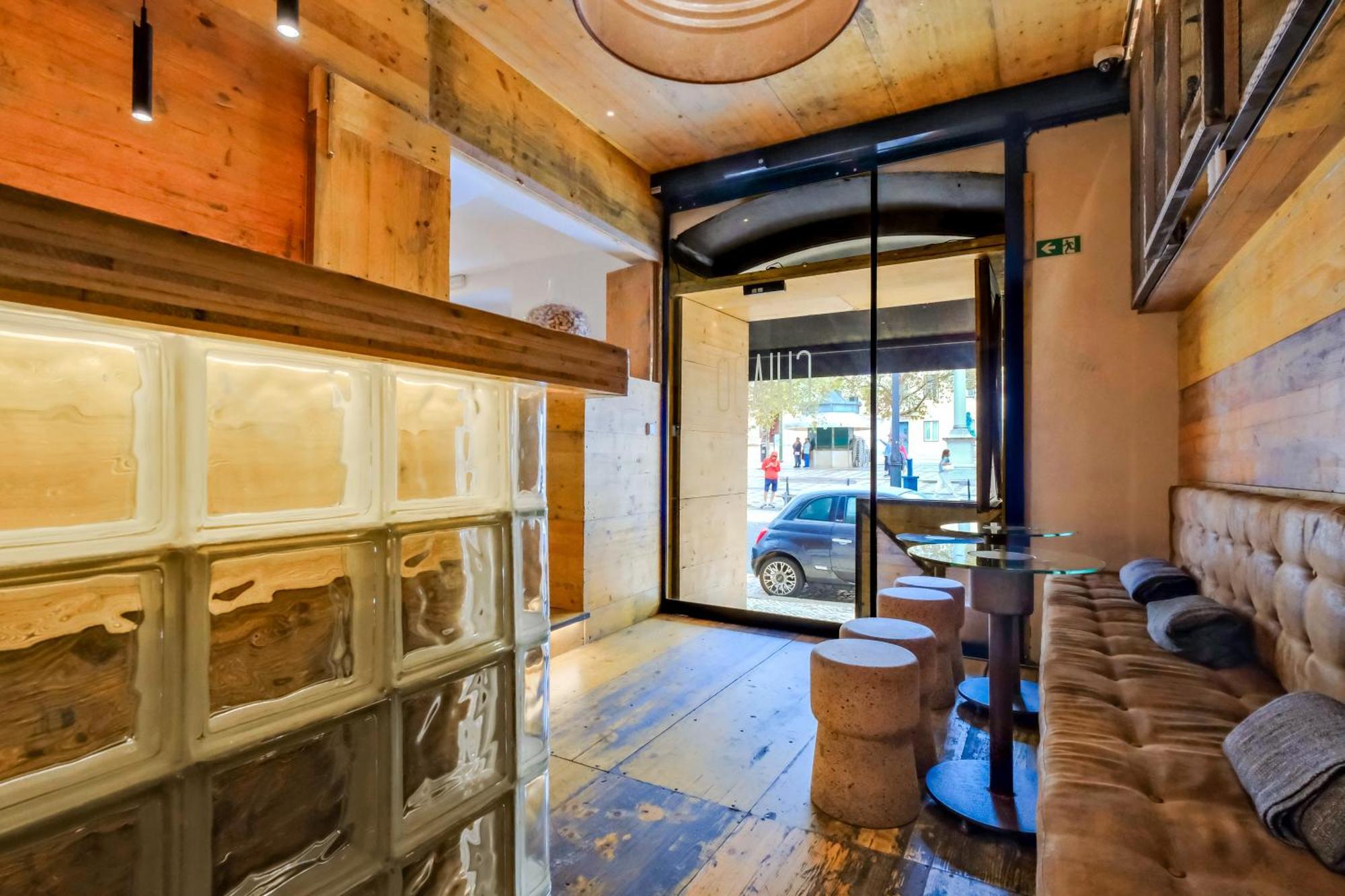 Chiado Arty Flats Aparthotel ลิสบอน ภายนอก รูปภาพ